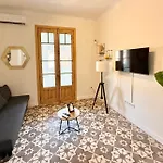 Piso Reformado Con Historia En Cada Rincon-vive Xiv *