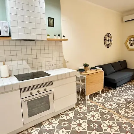 Piso Reformado Con Historia En Cada Rincon-vive Xiv *