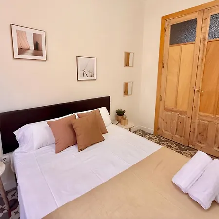 Piso Reformado Con Historia En Cada Rincon-vive Xiv Saragozza