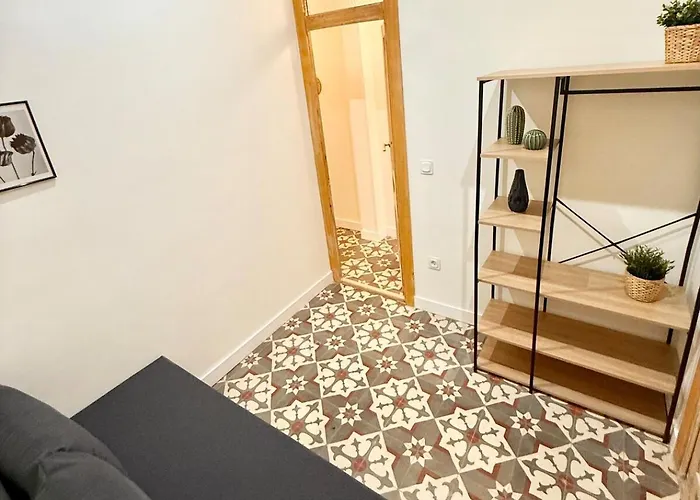 Piso Reformado Con Historia En Cada Rincon-vive Xiv Saragossa