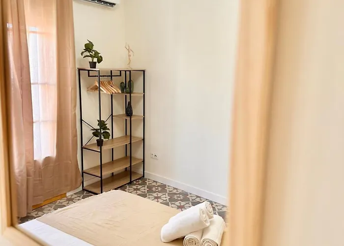 Apartament Piso Reformado Con Historia En Cada Rincon-vive Xiv *