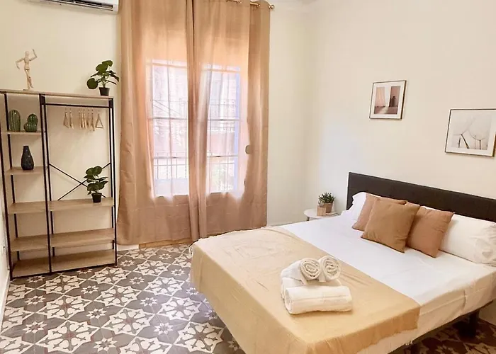 Piso Reformado Con Historia En Cada Rincon-vive Xiv Apartament