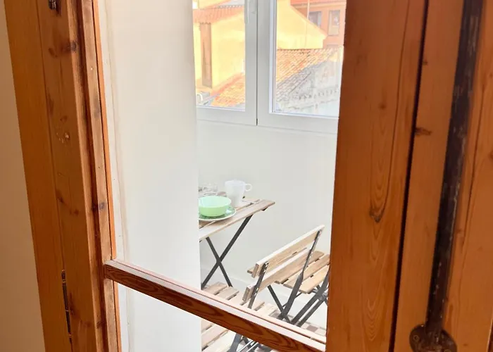 Piso Reformado Con Historia En Cada Rincon-vive Xiv Apartament *