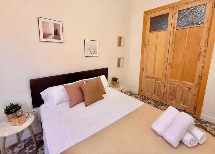 Piso Reformado Con Historia En Cada Rincon-vive Xiv Saragossa